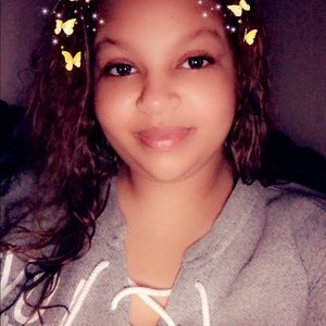 Meet your Posher, Jasmine